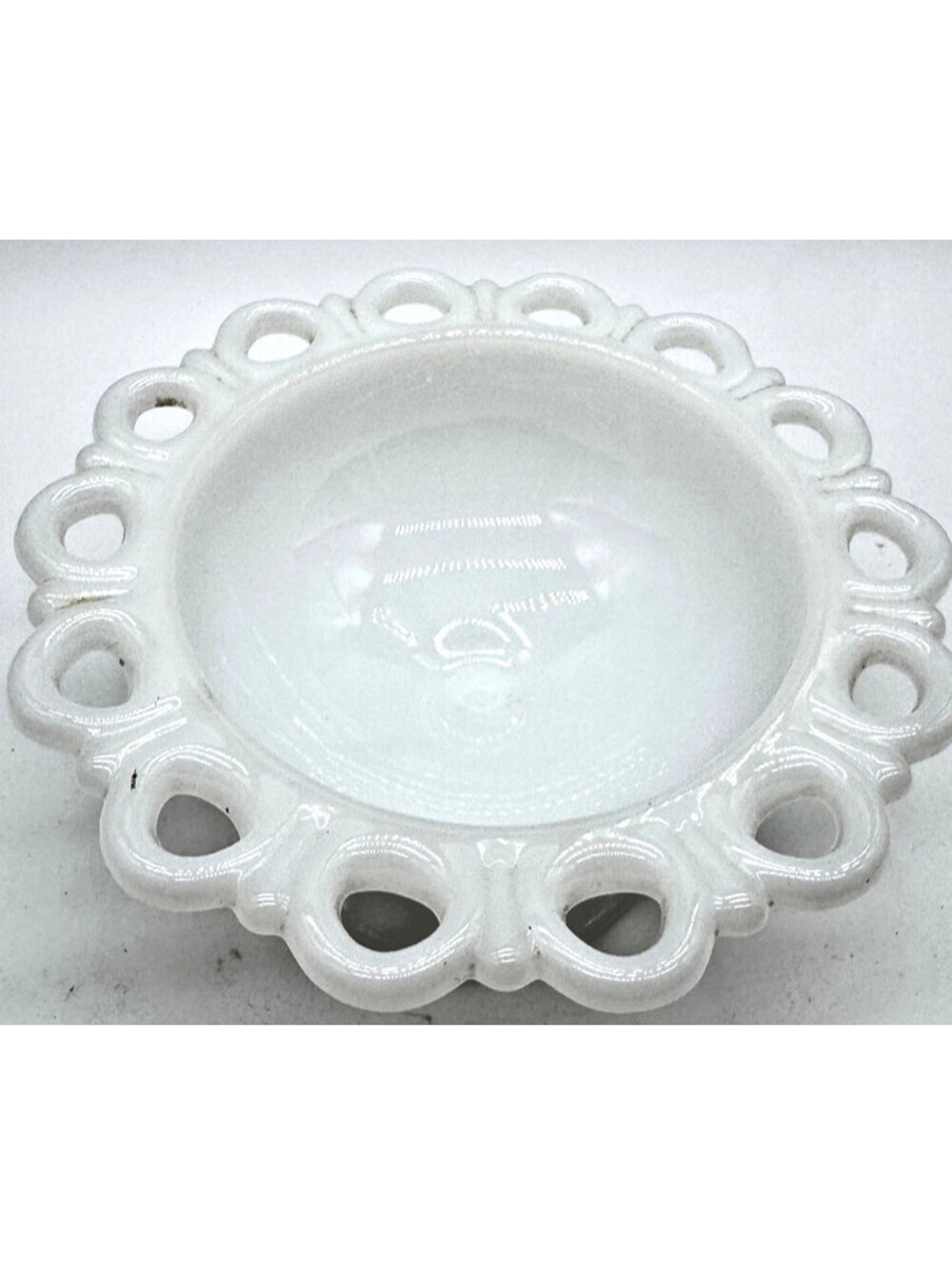 Vintage Anchor Hocking Old Colony Milk Glass Lace Edge Pedestal Compote 7"